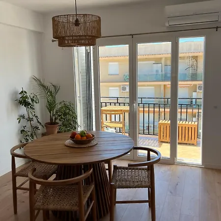 Renovado Miami Platja Миами-Плайя